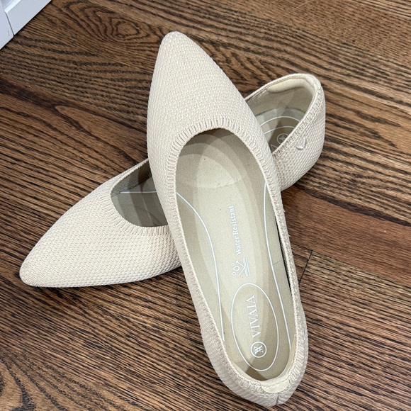 Vivaia Pointed-Toe Ballett Flats Aria 5 Color Almond Size EU 39.5 - Picture 8 of 9